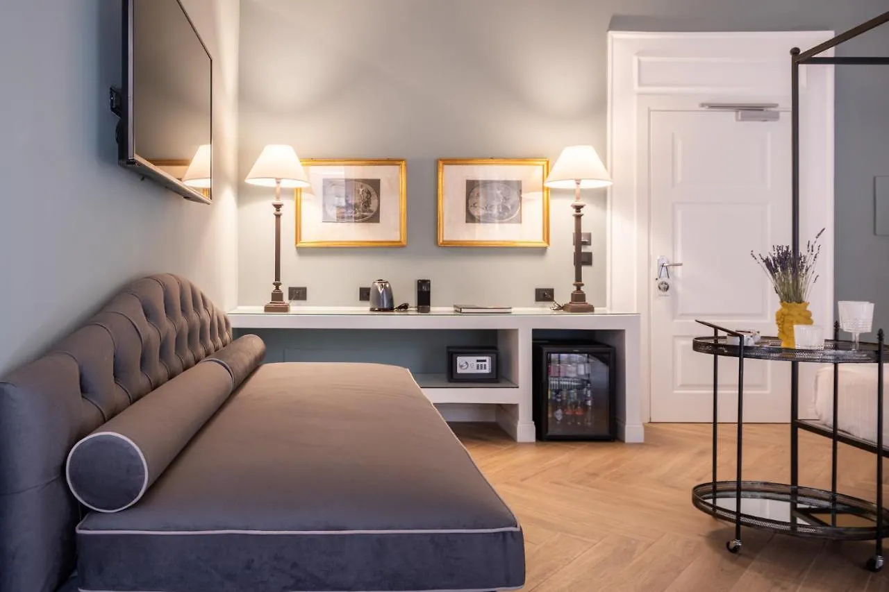 Vossia Luxury Rooms & Sicilian Living contacts